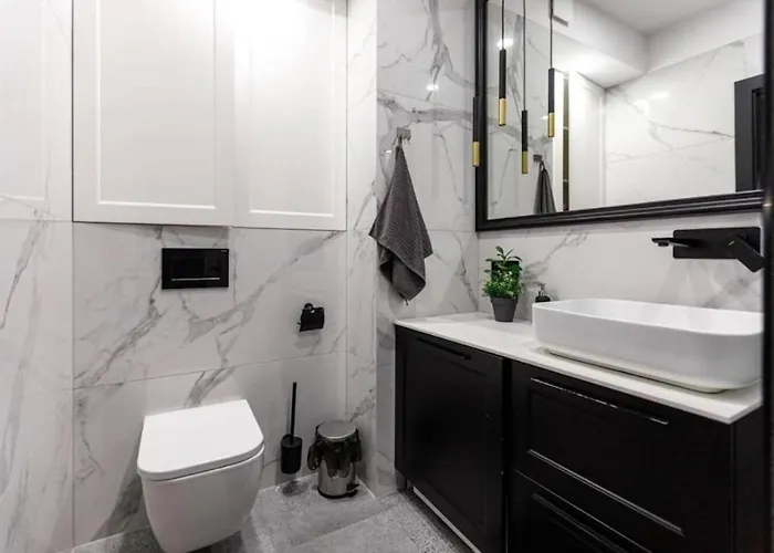 Chic - Cozy And Stylish - Center - Jp19 * 브로츠와프